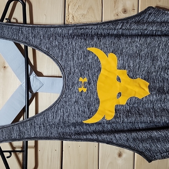 Under Armour Project Rock Tank Top Women's Size Medium - Picture 2 of 3